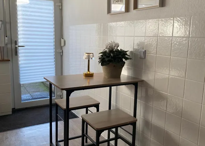 Tdy Tla Housing & Guest *