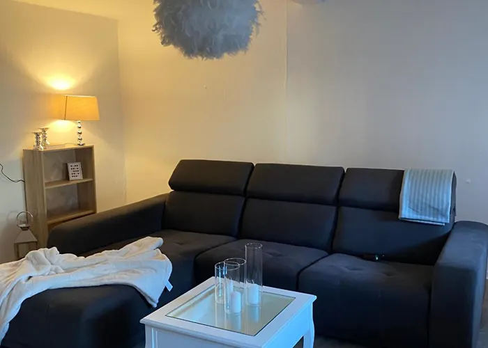 Tdy Tla Housing & Guest *